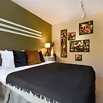Apartment Haven - Downtown With Art Deco Design *