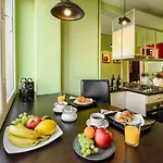 Apartment Haven - Downtown With Art Deco Design *