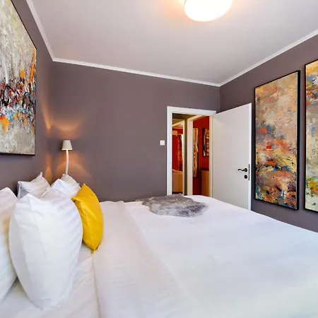 Haven - Downtown With Art Deco Design Apartamento