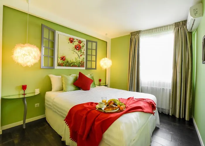 Haven - Downtown With Art Deco Design Apartman *