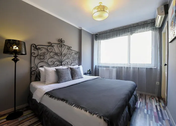 Haven - Downtown With Art Deco Design Apartamento